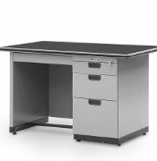 Single Pedestal Desk Alba Type SP–401–L (½ Biro)